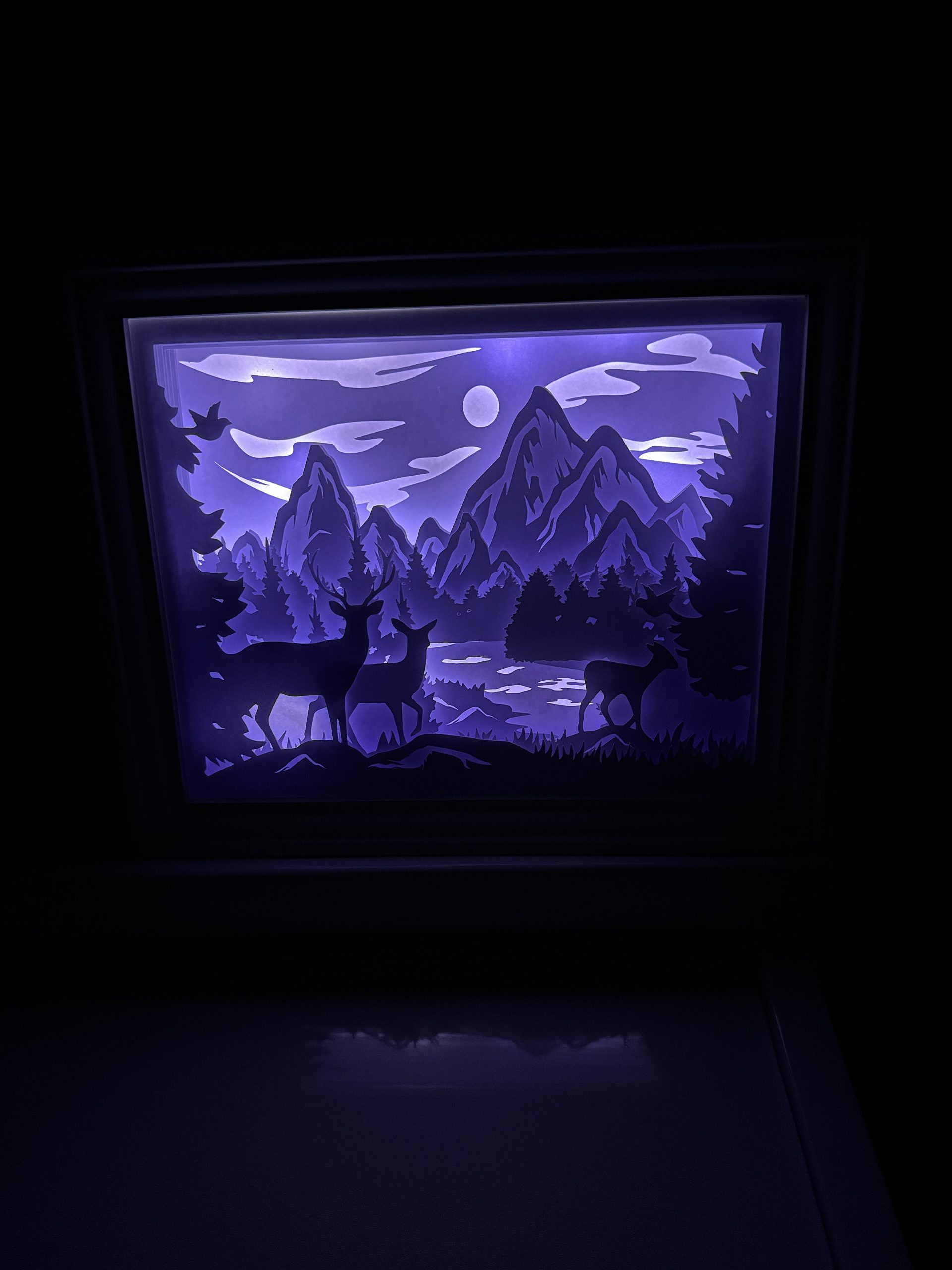 Cadre Lumineux - Cerfs à la montagne